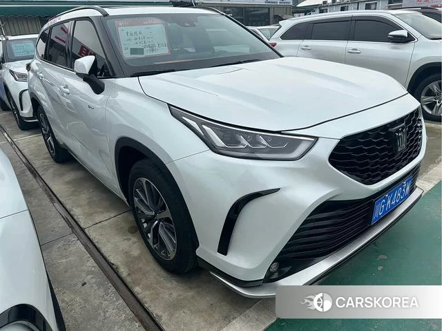 Toyota Crown Lufang id 4279001 из Китая 9