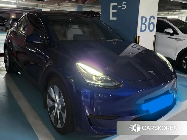 Tesla Model Y 2023 Синий из Кореи, фото 4