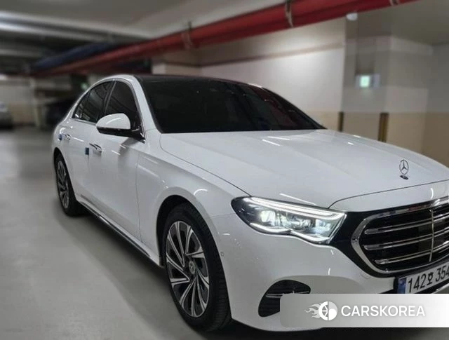 Mercedes-Benz E-Class W214 2024 Белый из Кореи, фото 3