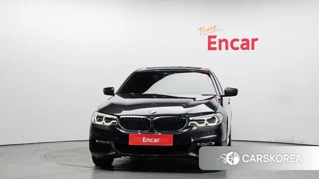 BMW 5 Series (G30) id 3709485 из Кореи 13