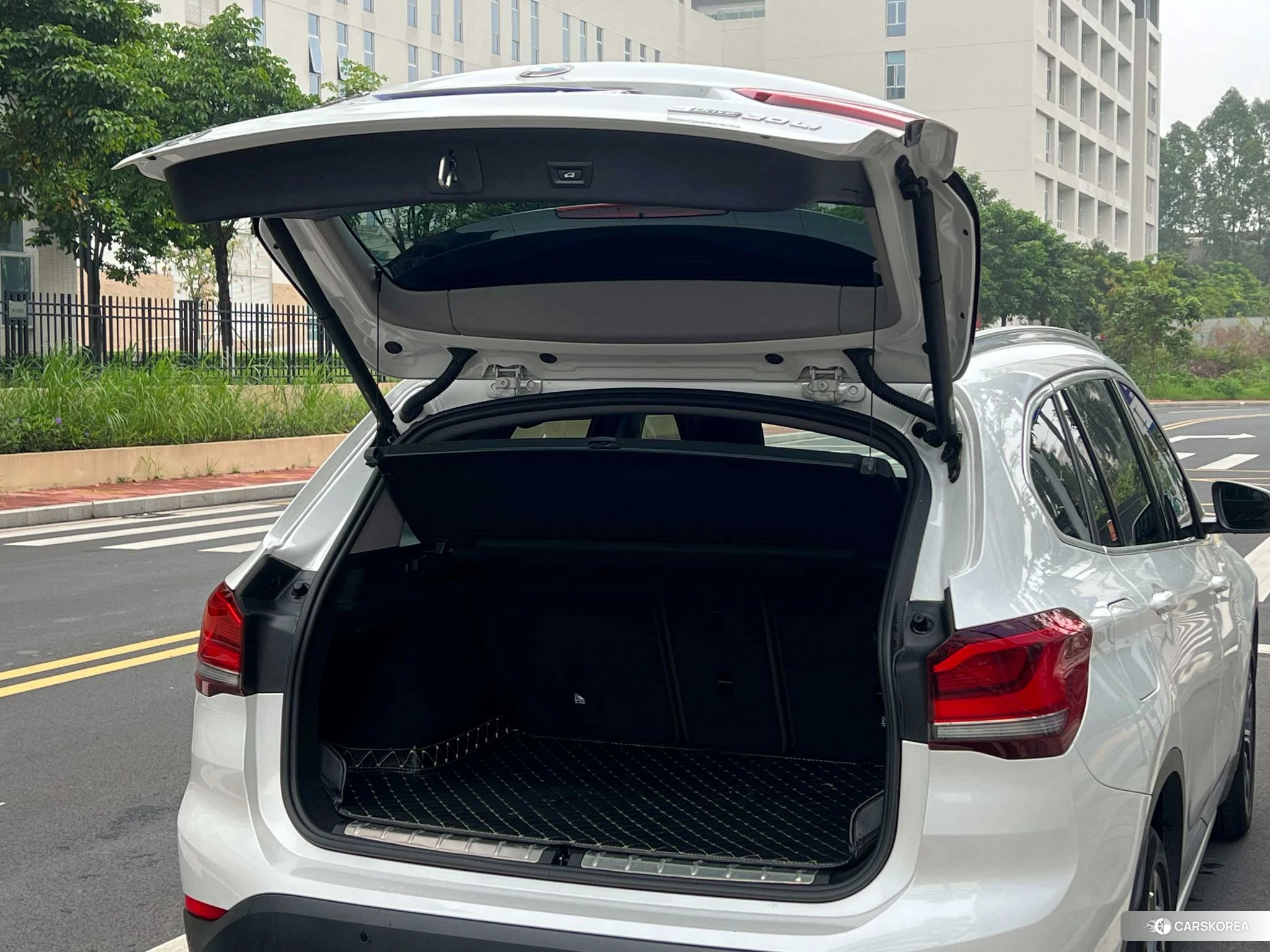 BMW X1 id 4473966 из Китая 23
