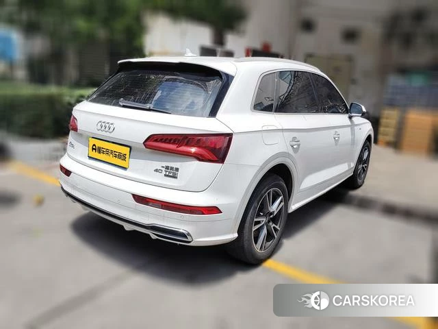 Audi Q5L 2019 Белый из Китая, фото 3