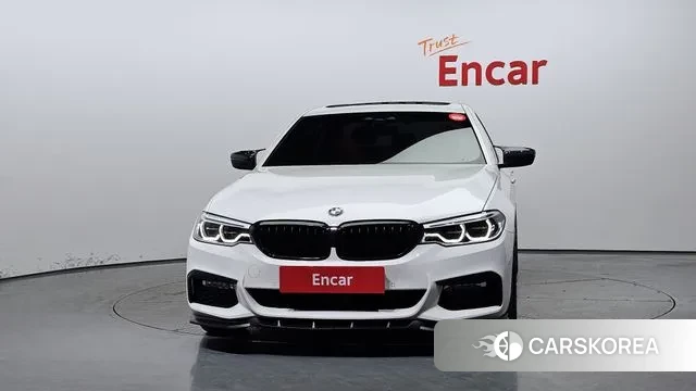 BMW 5 Series (G30) id 2961761 из Кореи 13