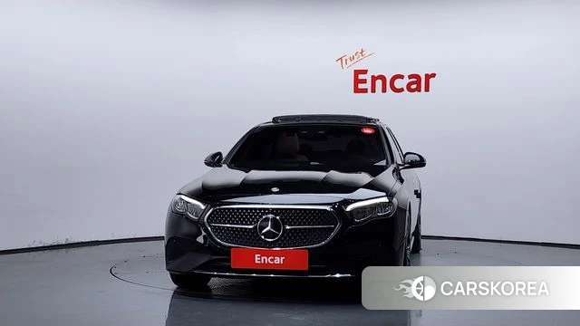 Mercedes-Benz E-Class W214 id 4853748 из Кореи 23