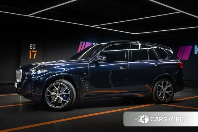 BMW X5 (G05) 2025 Черный из Кореи, фото 4