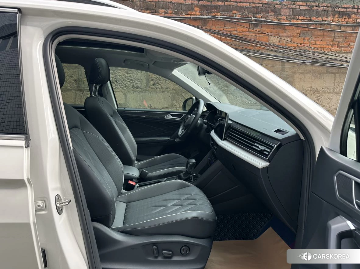 Volkswagen Tiguan L 2021 Белый из Китая, фото 6