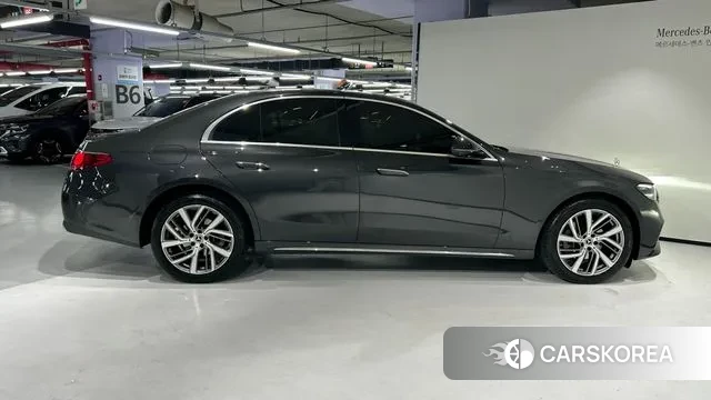 Mercedes-Benz E-Class W214 id 2938905 из Кореи 13