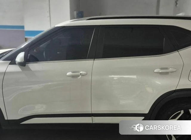 Kia The New Seltos 2022 Белый из Кореи, фото 3