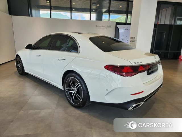 Mercedes-Benz E-Class W214 id 4380993 из Кореи 13