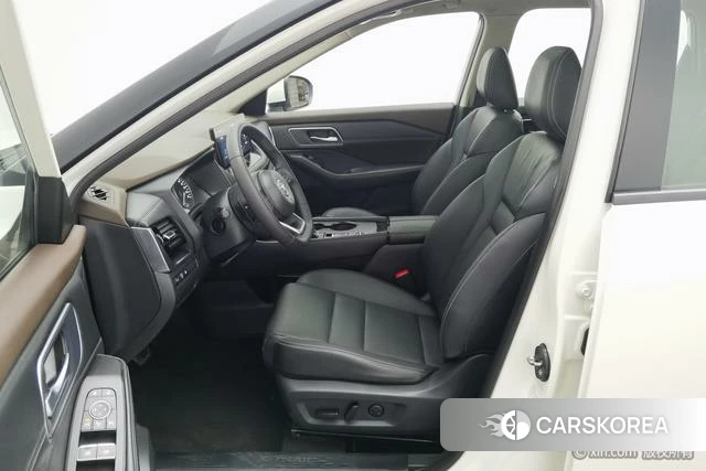 Nissan Qijun id 4262215 из Китая 17