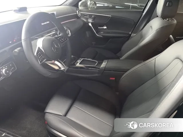 Mercedes-Benz A-Class W177 2025 Черный из Кореи, фото 3