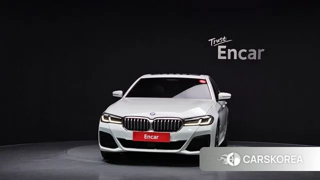 BMW 5 Series (G30) id 3344030 из Кореи 13