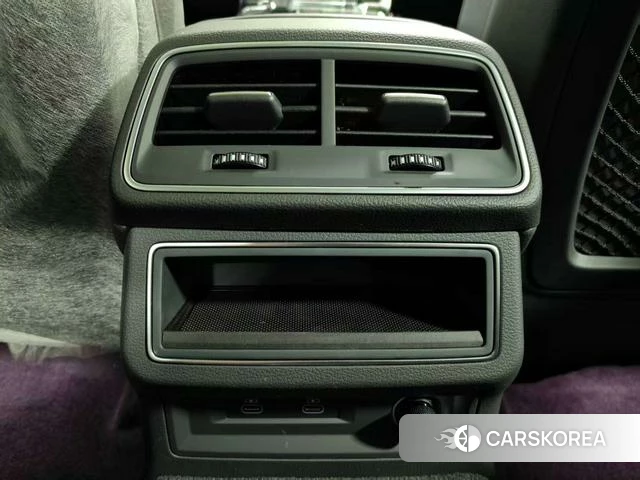 Audi A6L id 4263526 из Китая 10