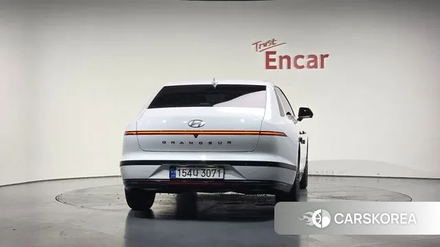 Hyundai Grandeur (GN7) id 3218071 из Кореи 13