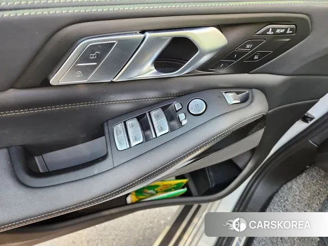 BMW X7 (G07) 2020 Белый из Кореи, фото 4