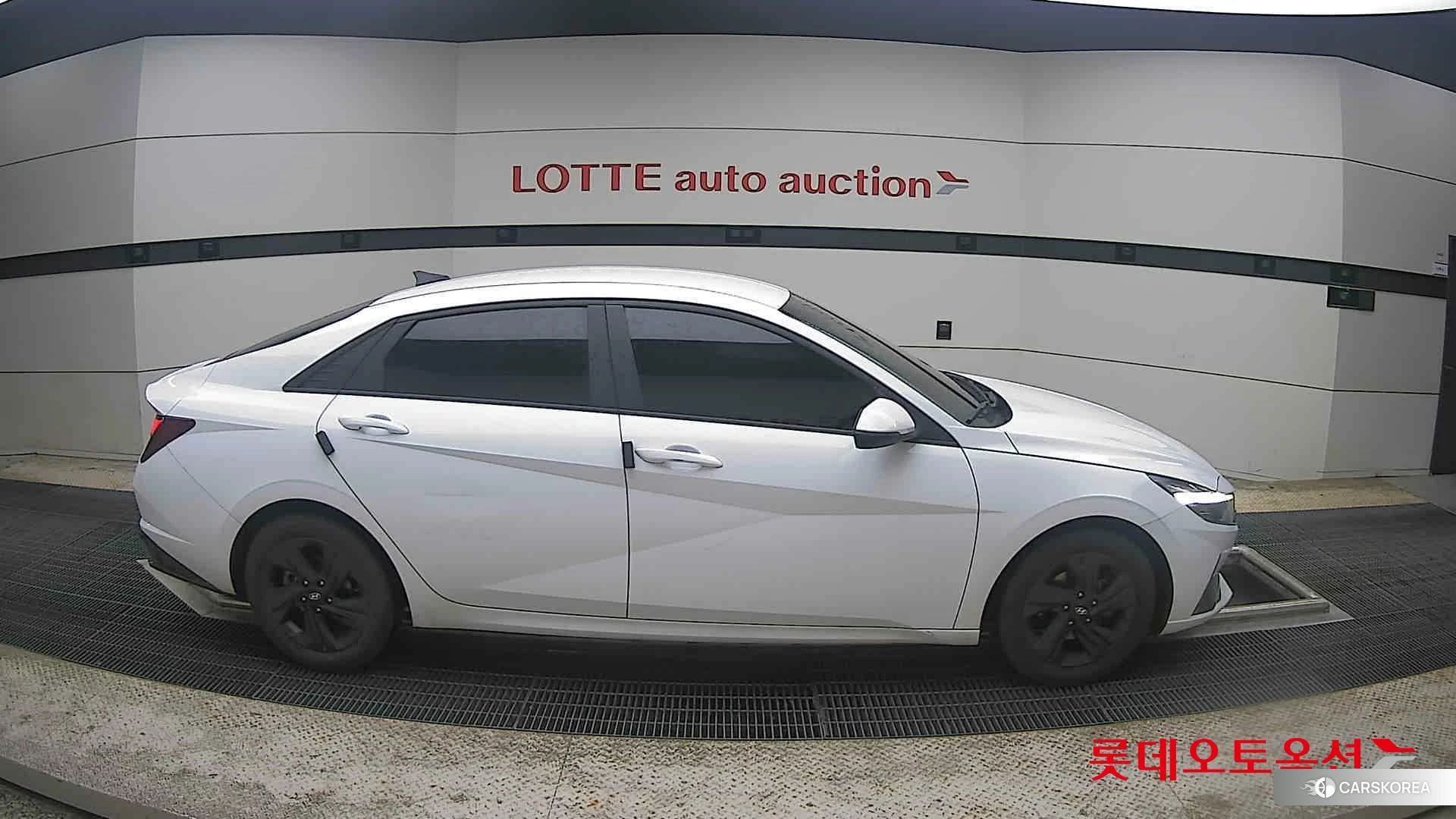 Hyundai Avante id 4289421 из Кореи 23