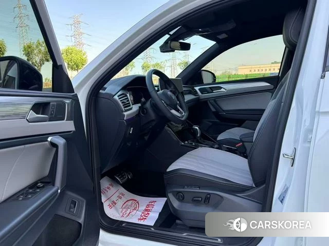 Volkswagen Tanyue 2023 Белый из Китая, фото 3