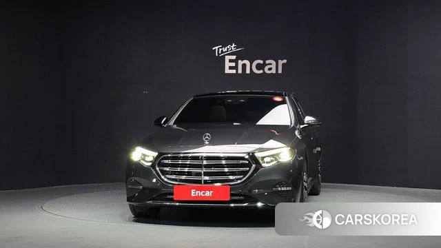 Mercedes-Benz E-Class W214 id 4499696 из Кореи 23