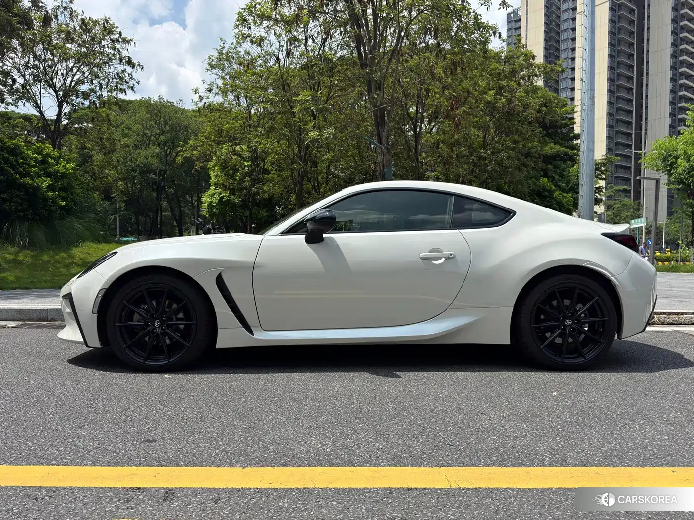Toyota 86 2023 Белый из Китая, фото 3