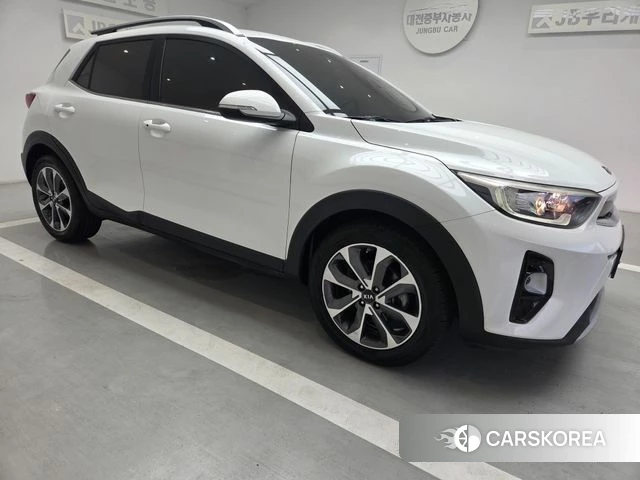 Kia Stonic id 3889414 из Кореи 7