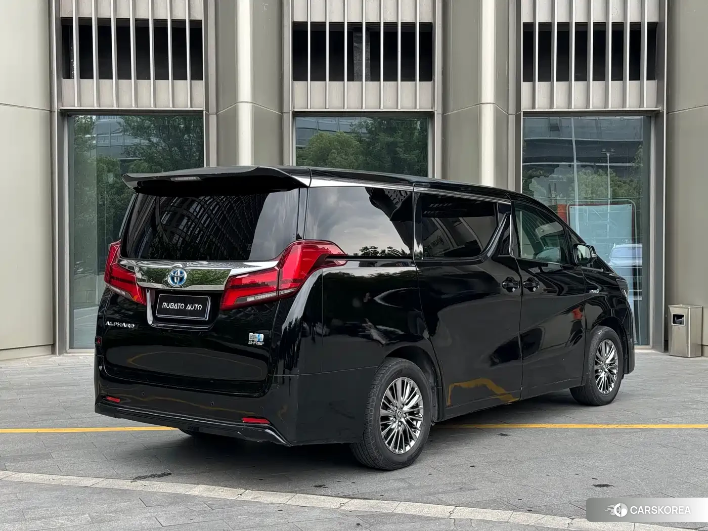 Toyota Elfa id 4601134 из Китая 17