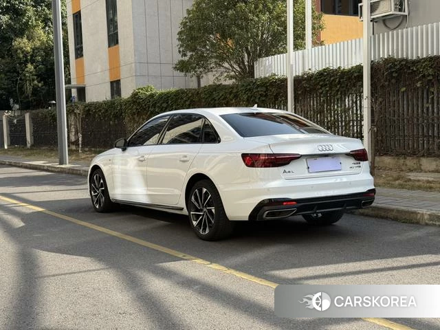 Audi A4L id 4301182 из Китая 15