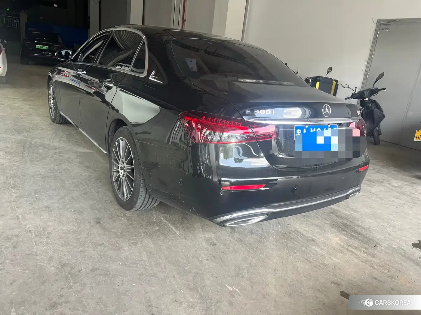 Mercedes-Benz E-Class 2023 Черный из Китая, фото 3