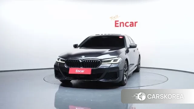 BMW 5 Series (G30) id 3350086 из Кореи 13