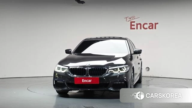 BMW 5 Series (G30) id 4557399 из Кореи 23