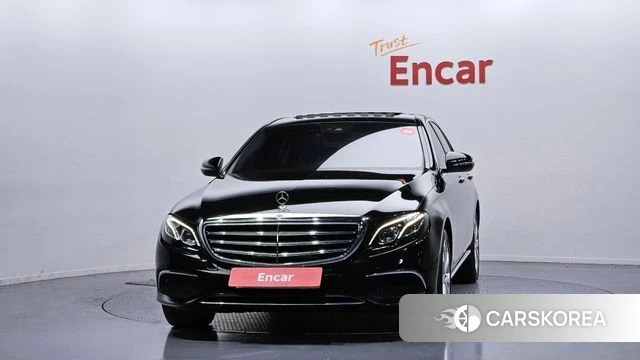 Mercedes-Benz E-Class W213 id 3813888 из Кореи 13