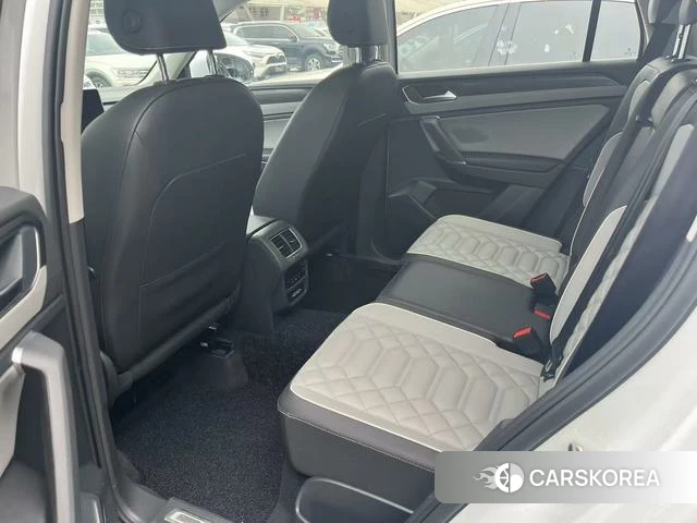 Volkswagen Tanyue 2024 Белый из Китая, фото 3