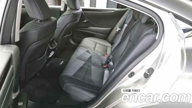 Lexus ES300h 7th generation id 2705615 из Кореи 13