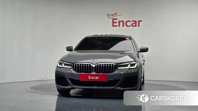 BMW 5 Series (G30) id 4337839 из Кореи 13