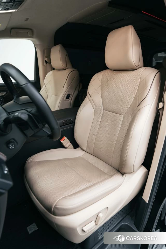 Toyota Elfa id 4367447 из Китая 8