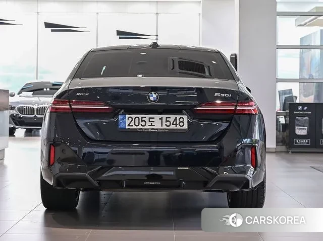 BMW 5 Series (G60) id 2983811 из Кореи 13