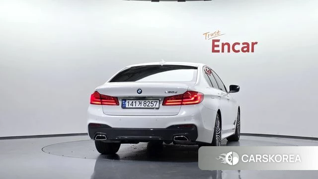 BMW 5 Series (G30) id 4429695 из Кореи 23