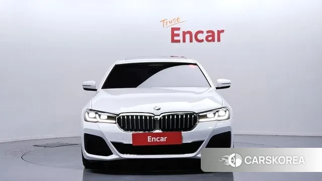 BMW 5 Series (G30) id 3759747 из Кореи 13