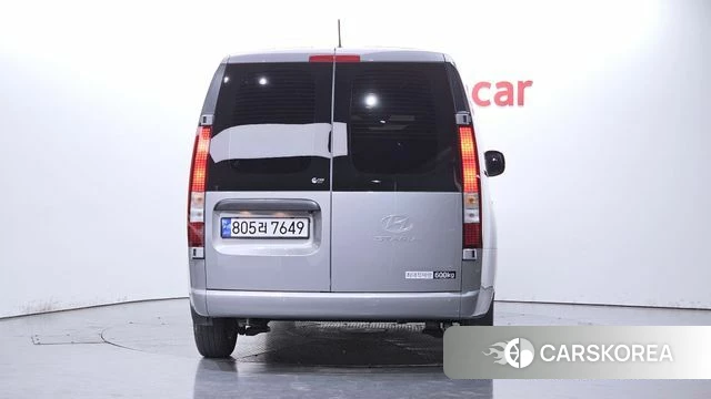 Hyundai Staria id 4468654 из Кореи 23