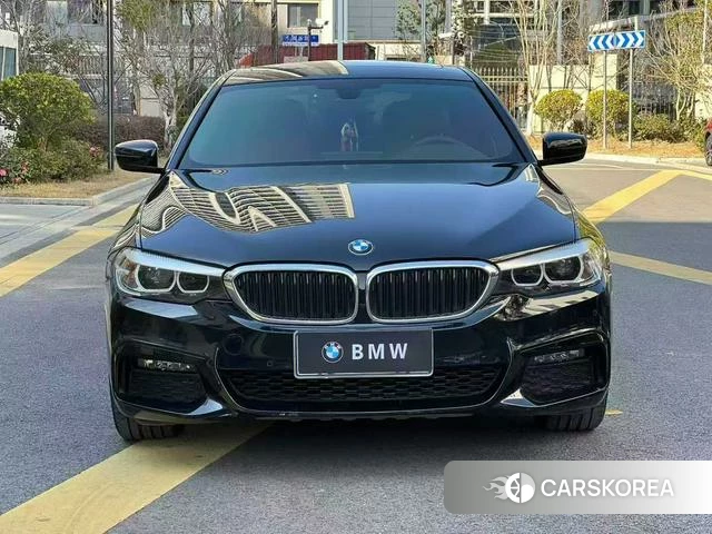 BMW 5 series 2019 Черный из Китая, фото 3