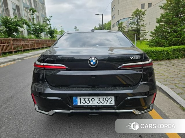 BMW 7 Series (G70) id 4301934 из Кореи 13