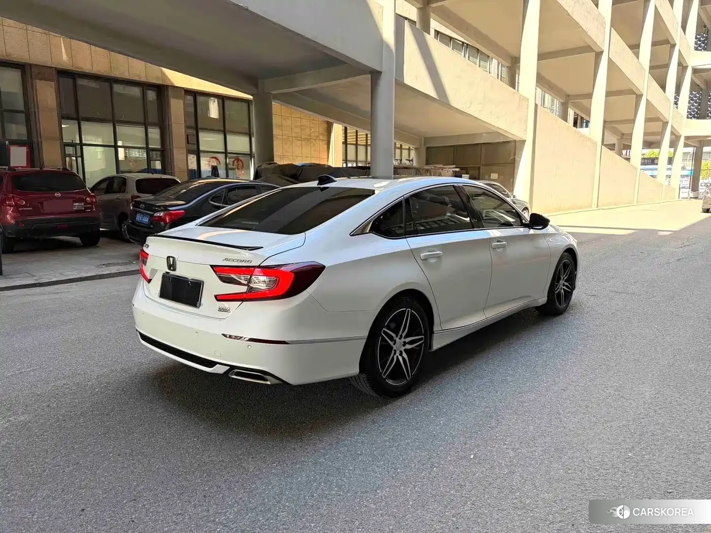 Honda Accord 2023 Белый из Китая, фото 3