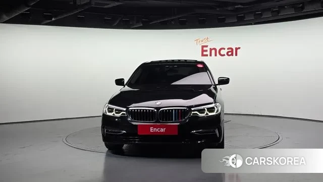 BMW 5 Series (G30) id 3434265 из Кореи 13