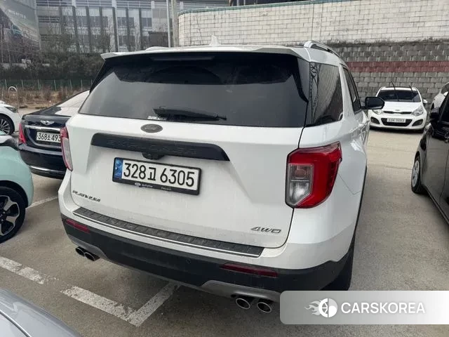 Ford Explorer 6th Generation 2022 Белый из Кореи, фото 6