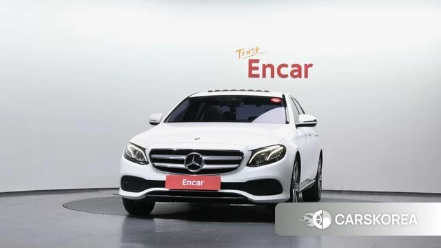 Mercedes-Benz E-Class W213 id 4557638 из Кореи 23