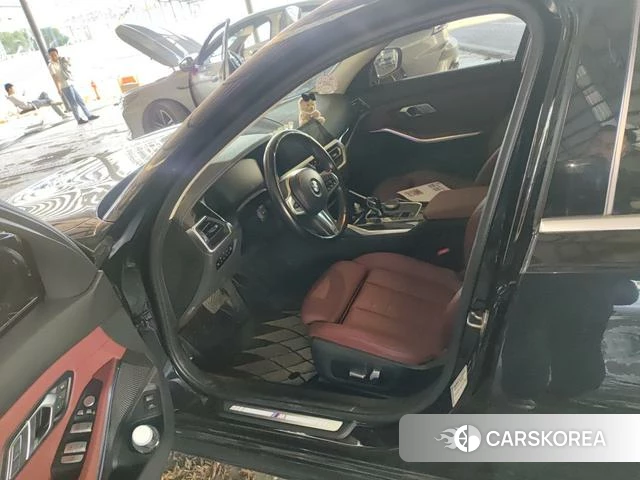 BMW 3 series 2021 Черный из Китая, фото 3