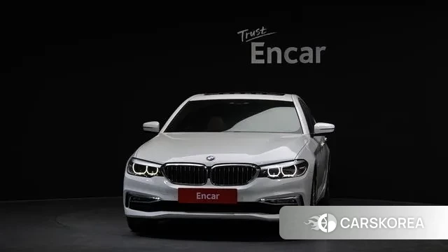 BMW 5 Series (G30) id 3622526 из Кореи 13