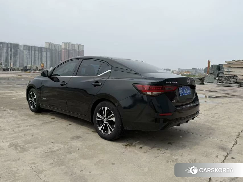 Nissan Xuan Yi 2021 Черный из Китая, фото 3