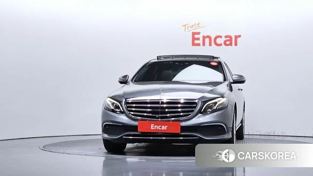 Mercedes-Benz E-Class W213 id 4765109 из Кореи 23