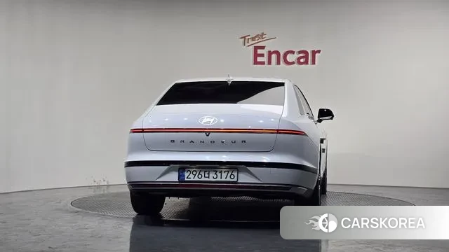 Hyundai Grandeur Hybrid (GN7) id 3770319 из Кореи 13