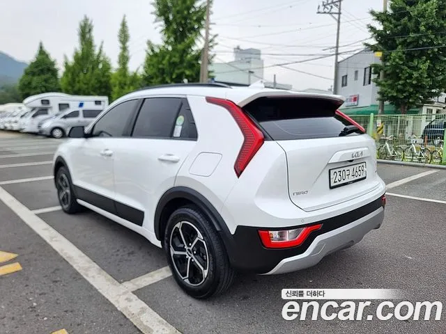 Kia Di Ol Nu Niro id 2782960 из Кореи 13